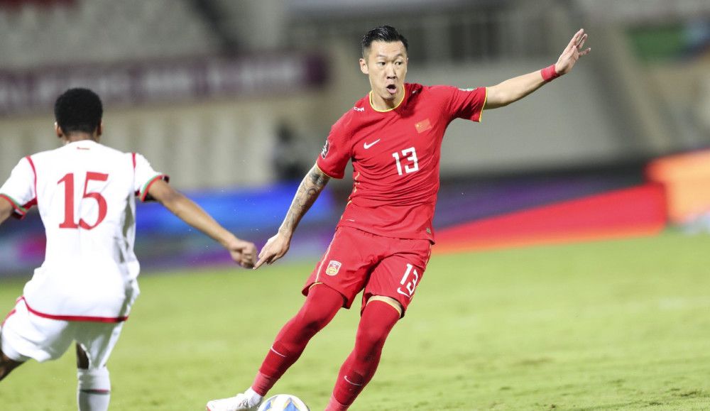 U23亚洲杯分组A组：卡塔尔、澳大利亚、约旦、印尼B组：日本、韩国、阿联酋、中国C组：沙特、伊拉克、泰国、塔吉克斯坦D组：乌兹别克斯坦、越南、科威特、马来西亚罗马诺：格列兹曼专注于马竞 他不会在冬窗加盟曼联罗马诺在今天的专栏中谈到了格列兹曼，直接指出法国球星只想留在马德里竞技，和曼联没有联系。